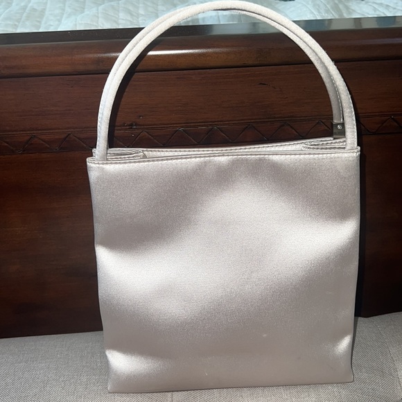 Calvin Klein purse silver shimmer - Picture 9 of 12